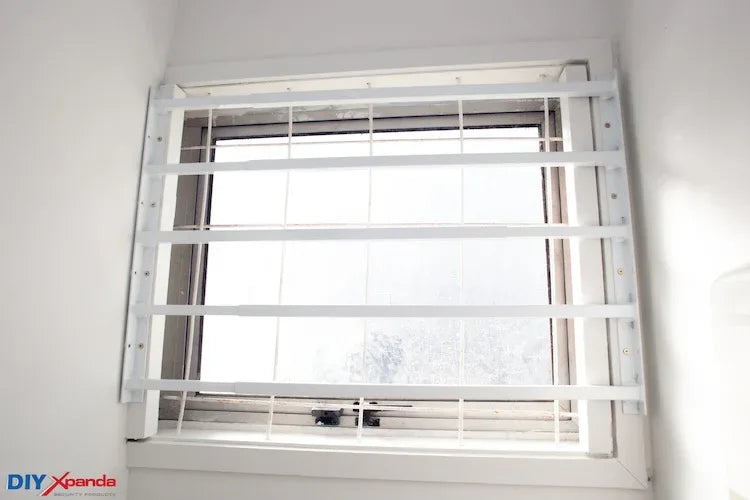 Extendable window bars with 5 square steel security bars for residential window protection