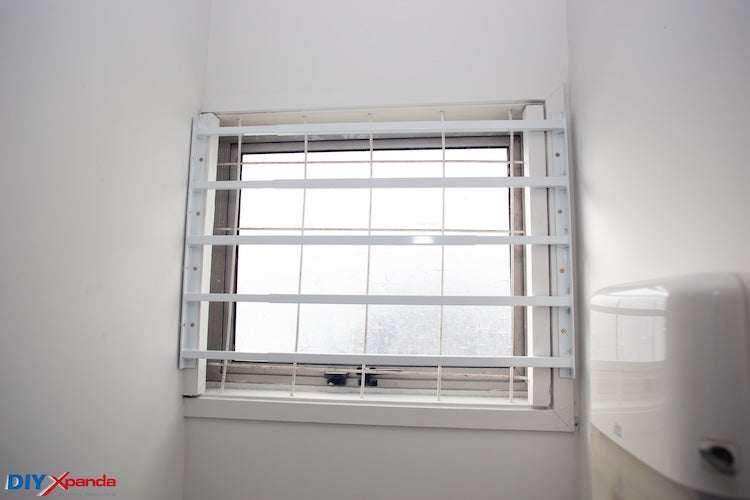 Extendable Window Bars 5 Square 630-1100mm (E) - Commercial, Residential, Window Bars, Windows - Black DIY XPANDA