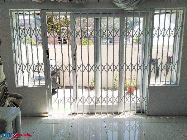Aluglide Retractable Security Gate 2200mm Wide x 2150mm High (B) - Commercial, Doors, Gates, Residential, Retractable Security Gate - DIY XPANDA