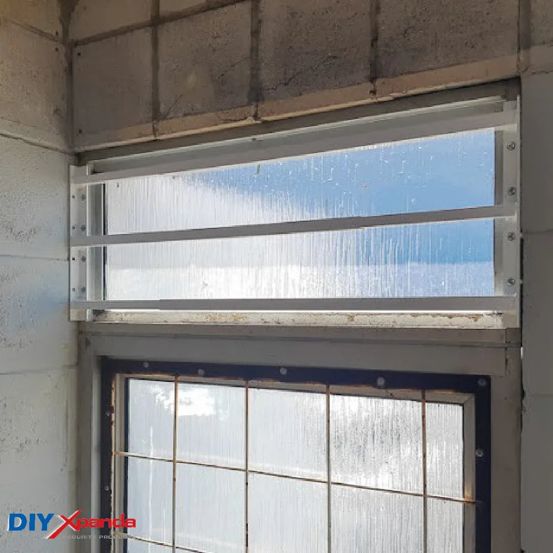 Extendable window bars with 3 square steel security bars for residential window protection