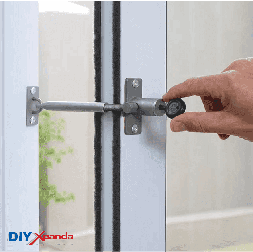 Pet Door Window Latch Lock A 90-175mm - Residential, Window Latch, Windows - DIY XPANDA
