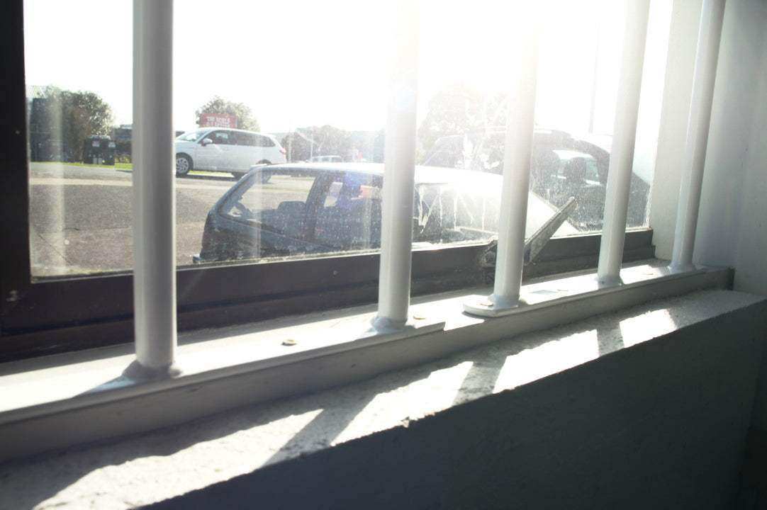 Extendable Window Bars 3 Round 900-1650mm (B) - Commercial, Residential, Window Bars, Windows - Black DIY XPANDA