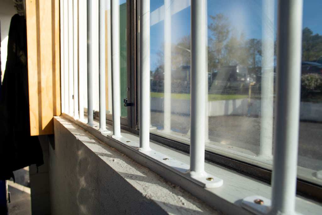 Extendable Window Bars 3 Round 900-1650mm (B) - Commercial, Residential, Window Bars, Windows - Black DIY XPANDA