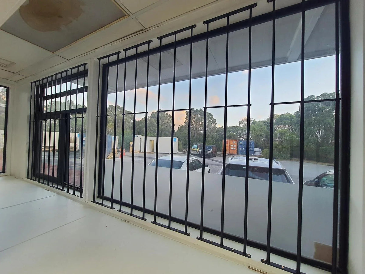 Extendable window bars with 3 round steel security bars for residential window protection