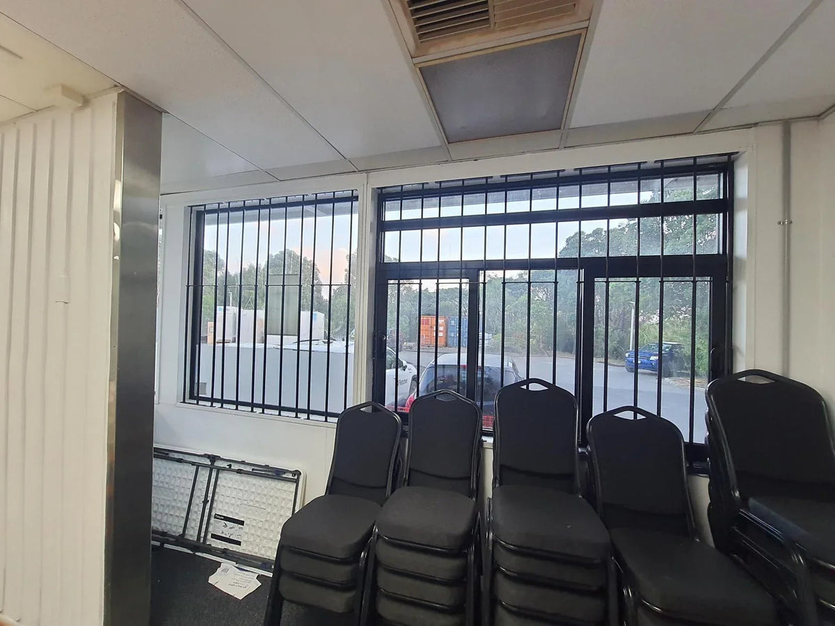 Extendable window bars with 3 round steel security bars for residential window protection