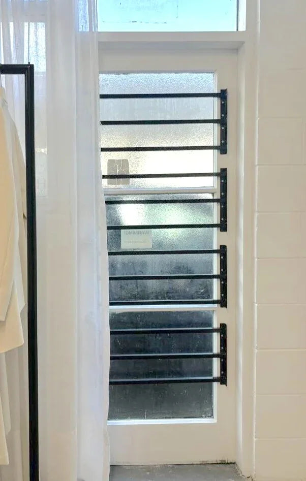 Extendable window bars with 3 square steel security bars for residential window protection