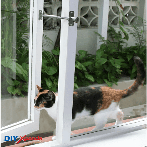 Pet Window Latch Locks NZ | Secure Ventilation & Pet Access – DIY XPANDA