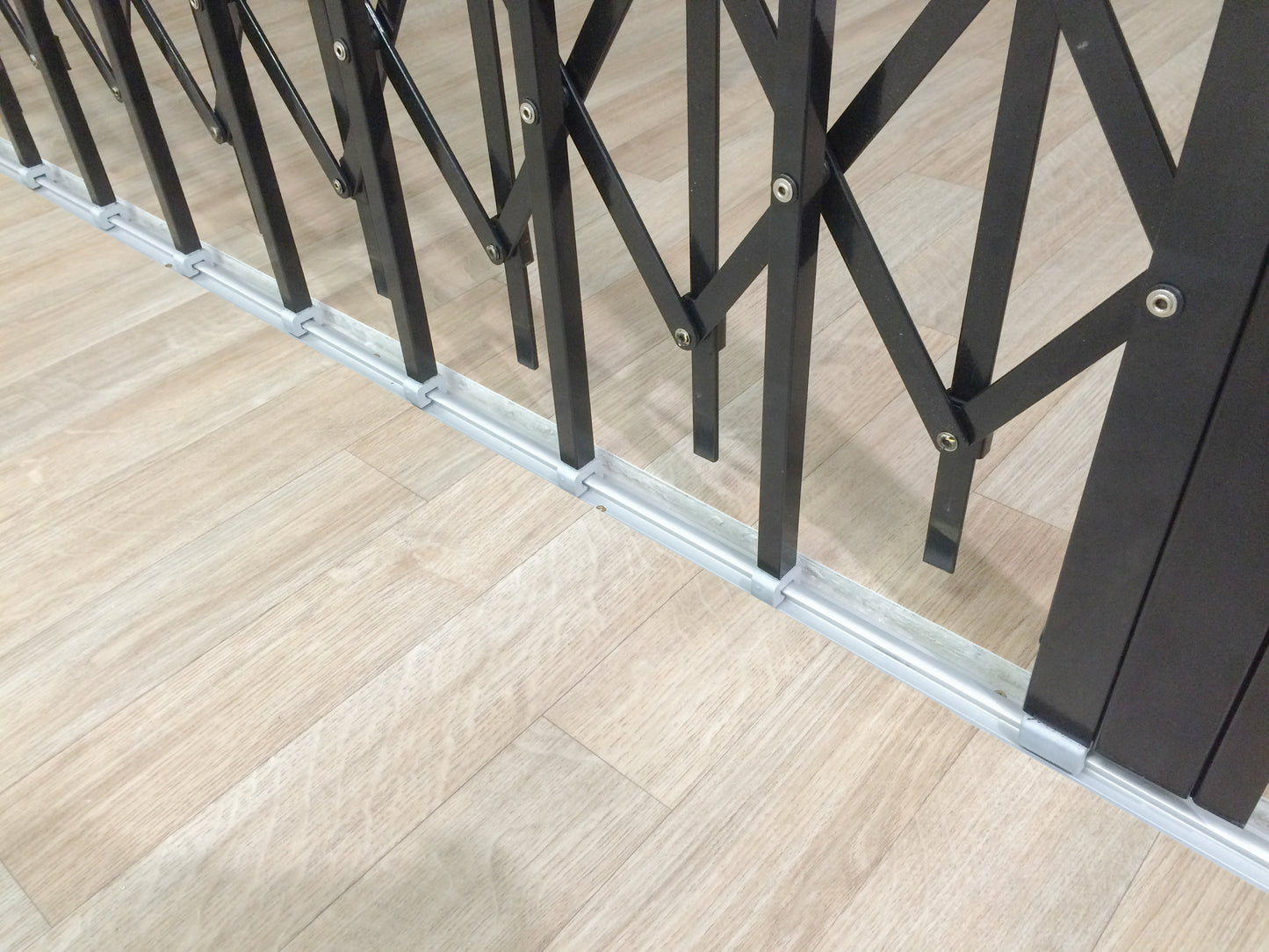 Multiguard Retractable Security Gate 4320mm Wide x 2150mm High (E)