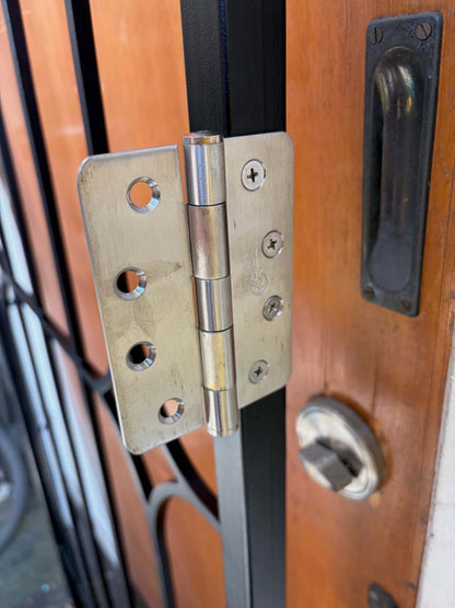 Fixed swing security gate with decorative centre design - hinge