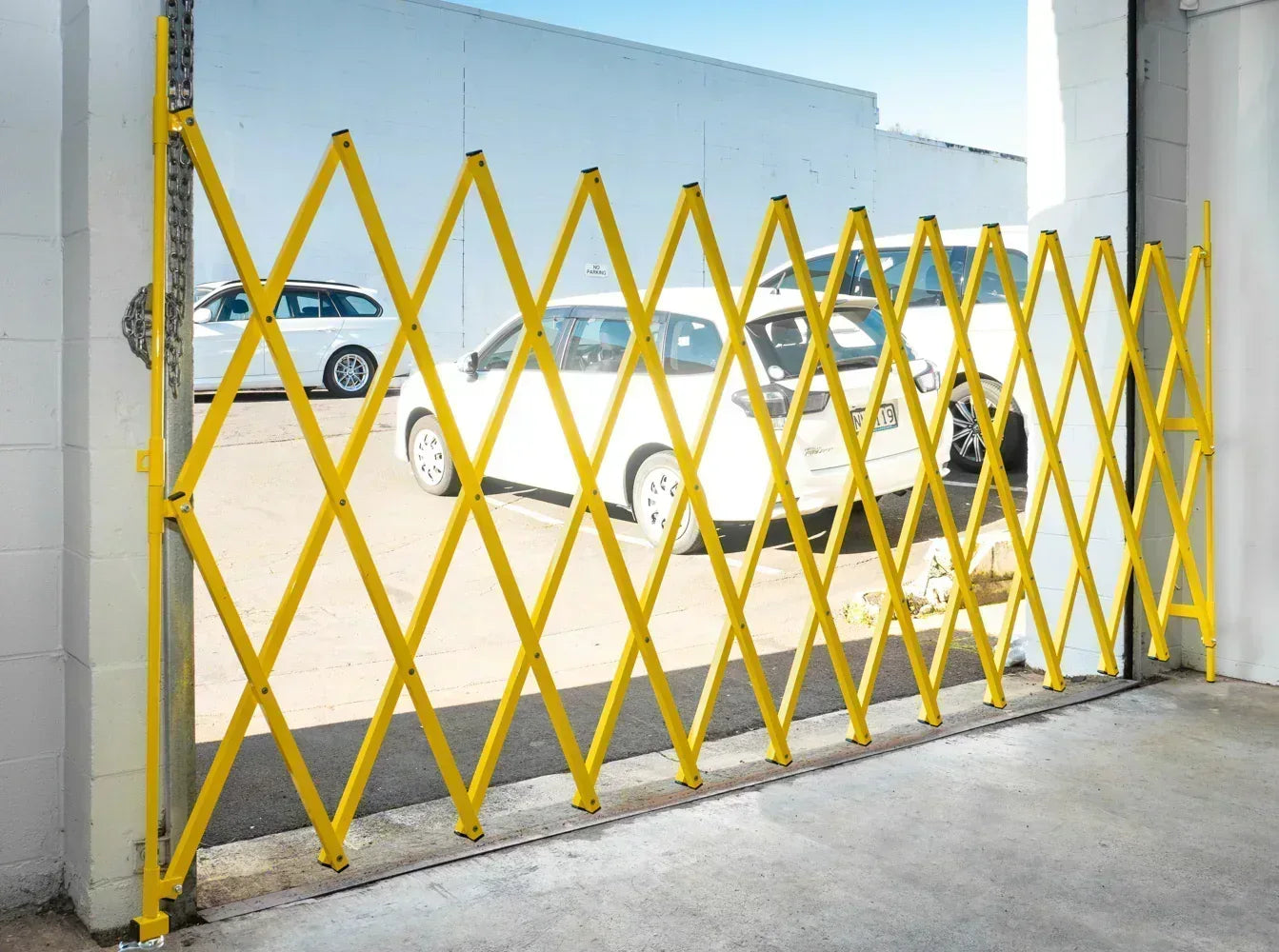 Expandable Barrier Yellow 8m Wide 2.0m High (G) - Commercial, Expandable Barrier, Gates, Residential - Yellow DIY XPANDA
