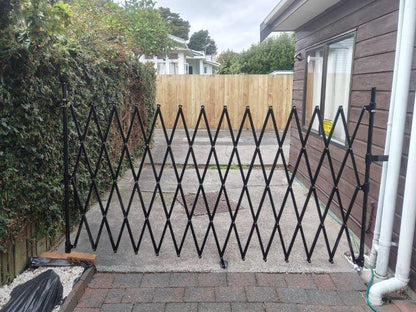 Expandable Barrier Black 4m Wide 1.9m High (B) - Commercial, Expandable Barrier, Residential - Black DIY XPANDA