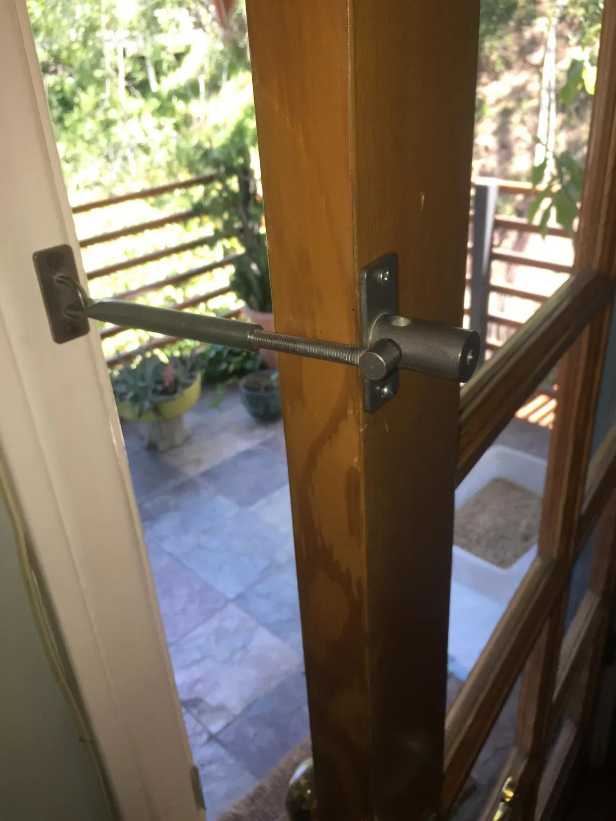 Pet Door Window Latch Lock A LockLatch® (90–175mm) - Residential, Window Latch, Windows - DIY XPANDA