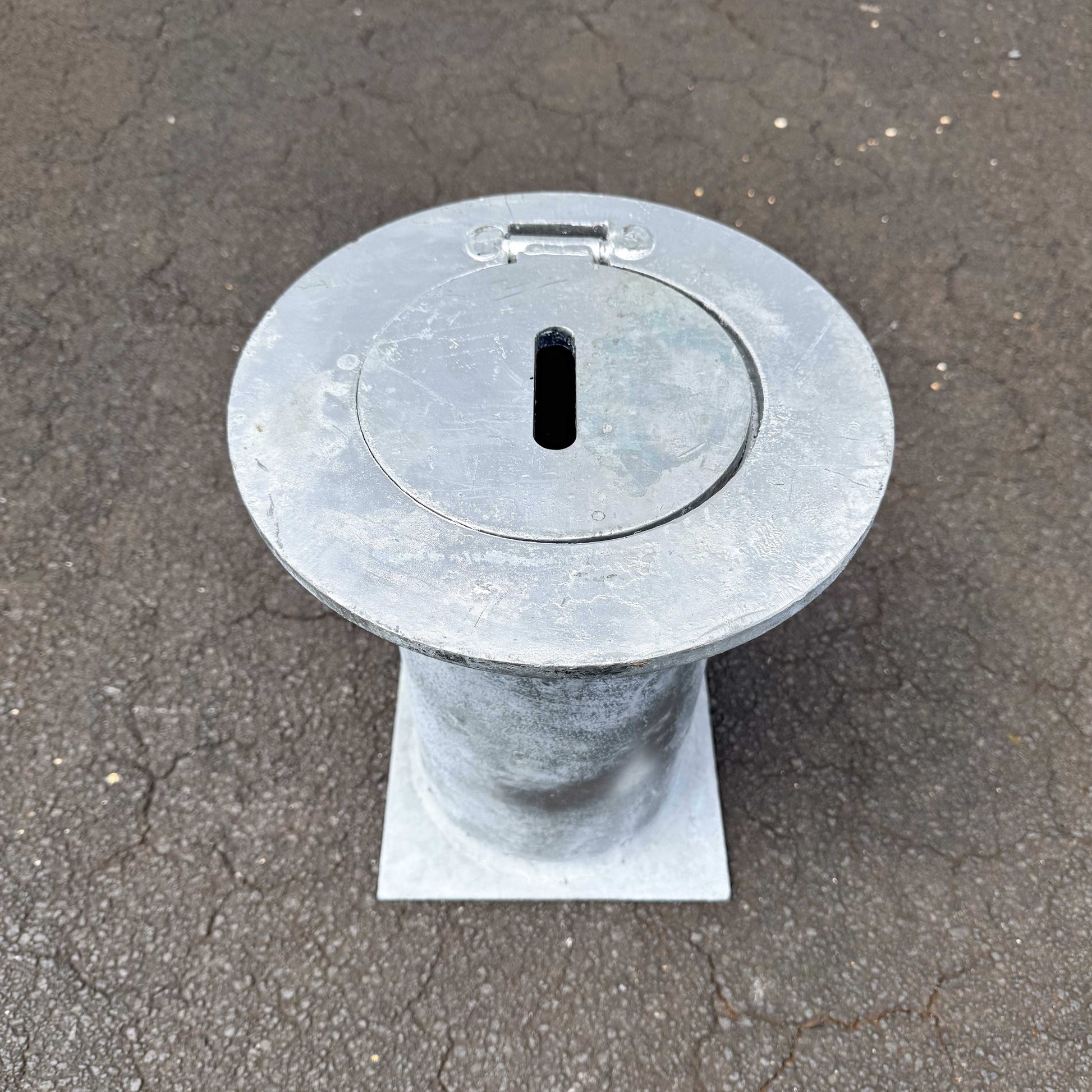 Removable Bollards Pipe and Base House Set - Bollard, Bollard Base, Commercial, Residential - Bollard Pipe & Square Base Set DIY XPANDA