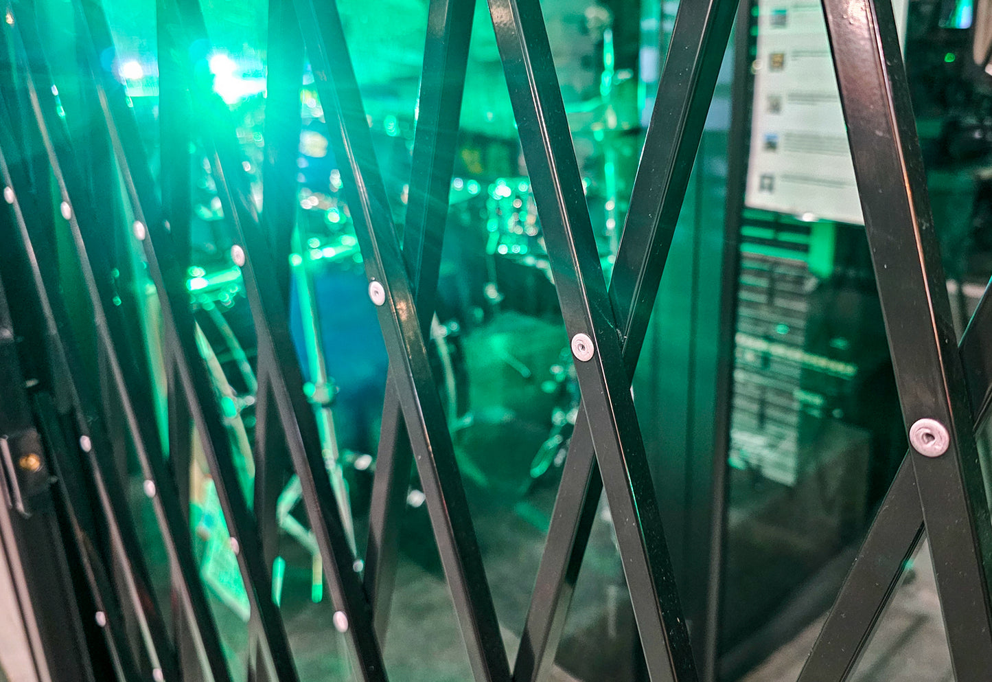 Saftidor Retractable Security Grille 1300mm Wide x 2080mm High (D)