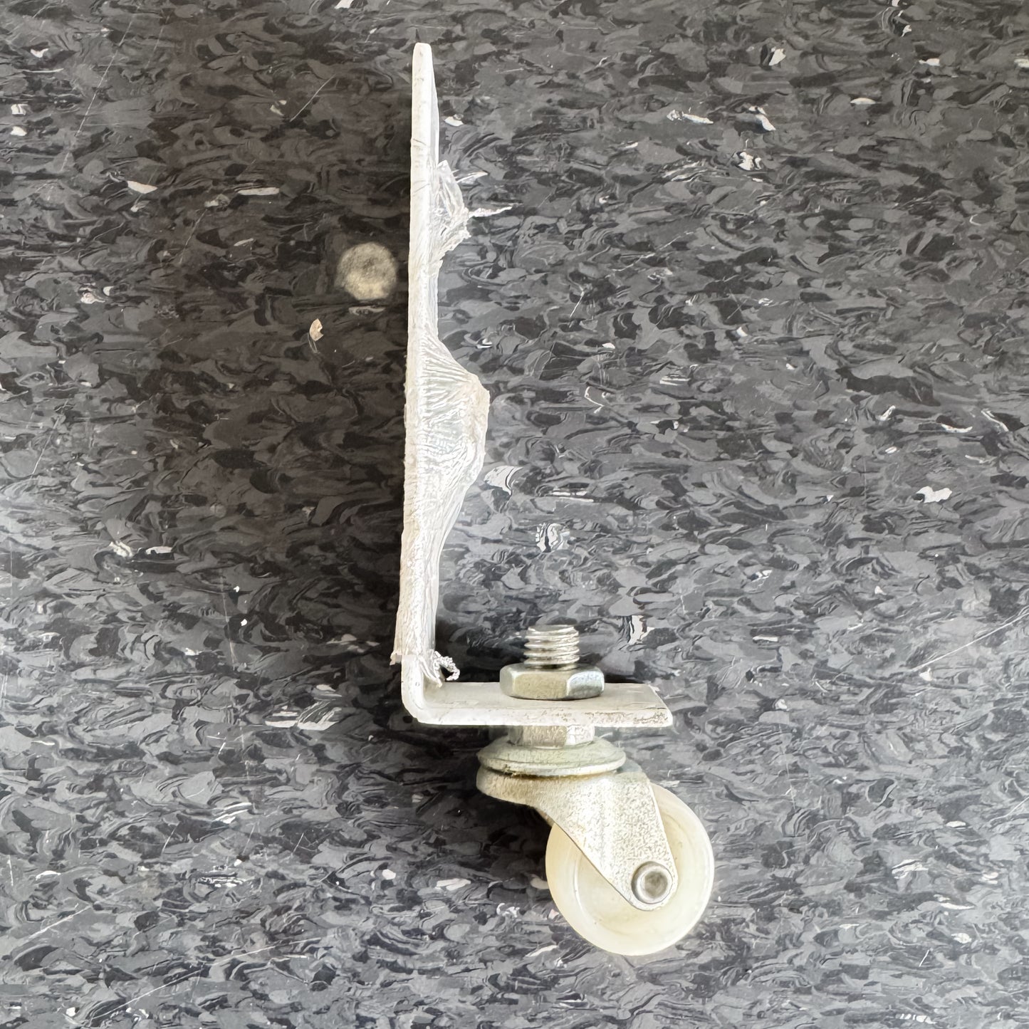 Saftidor Retractable Security Grille 1300mm Wide x 2080mm High (D)