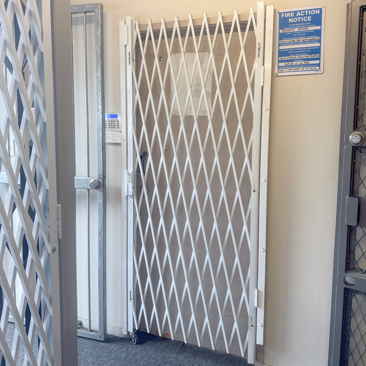 Saftidor Retractable Security Gate 1600mm Wide x 2080mm High (F)
